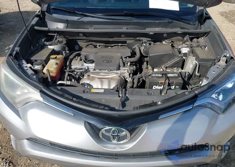 2016 Toyota Rav4 Le z USA, uszkodzony, nr VIN 2T3ZFREV8GW308506